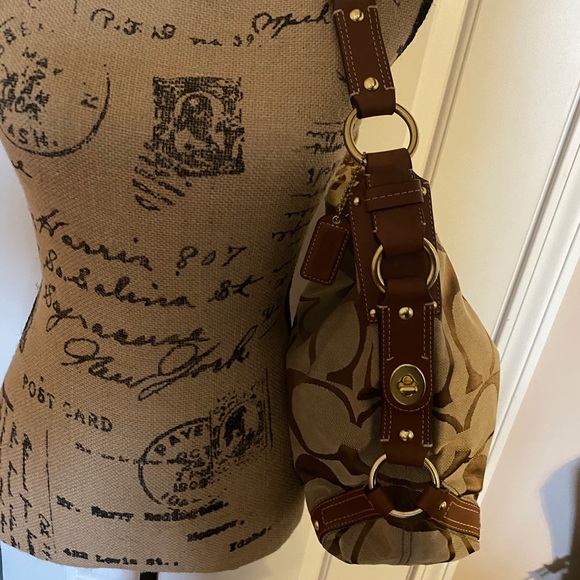 💯 Authentic Coach bag - Picture 2 of 5